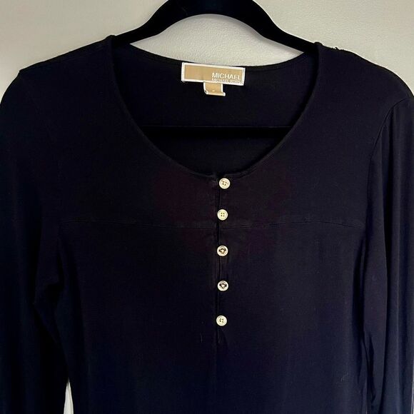 *2/$30* MICHAEL Michael Kors 3/4 sleeve button up top - Picture 2 of 7